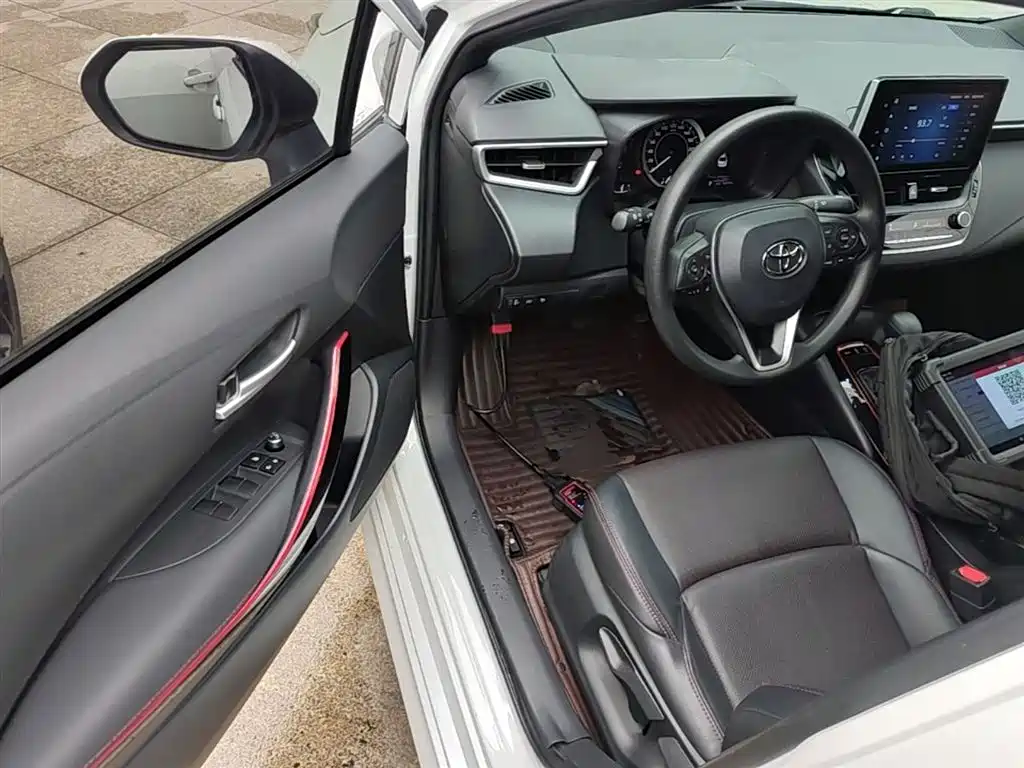 Toyota Levin 2021 185T CVT Sport Edition фото 12