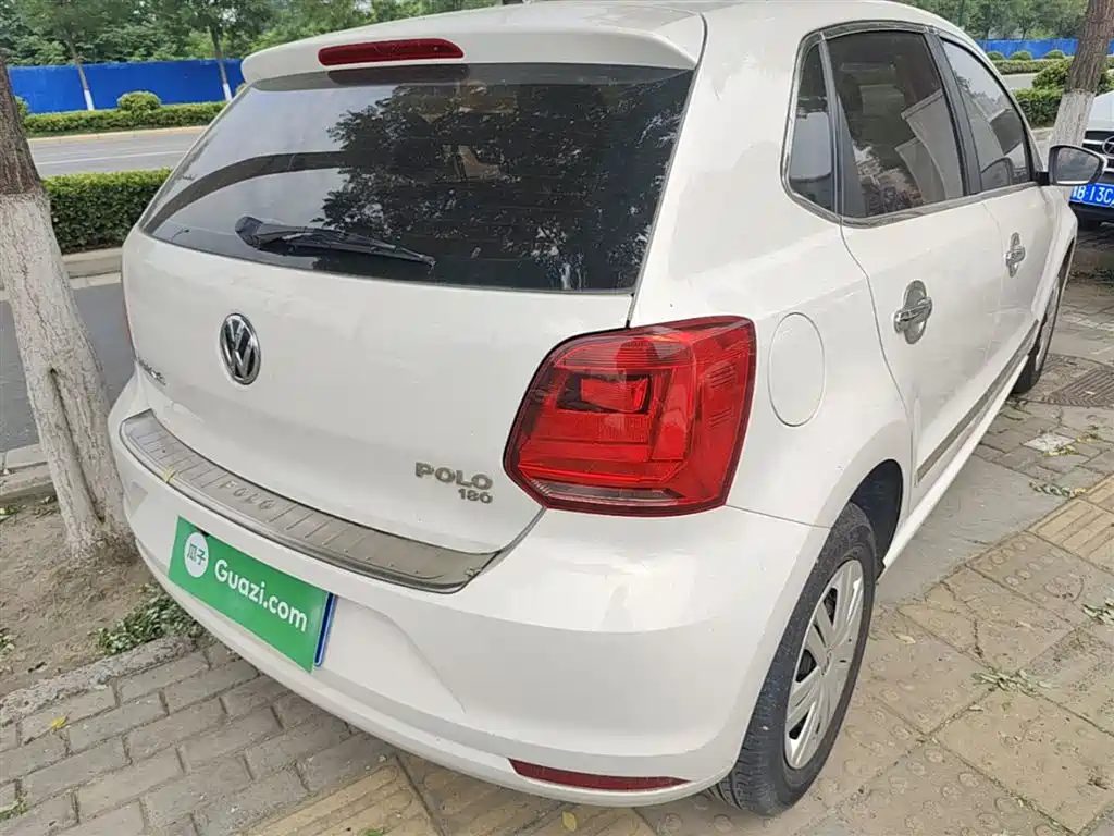 Volkswagen Polo 2018 1.5L Auto Safe Drive фото 8