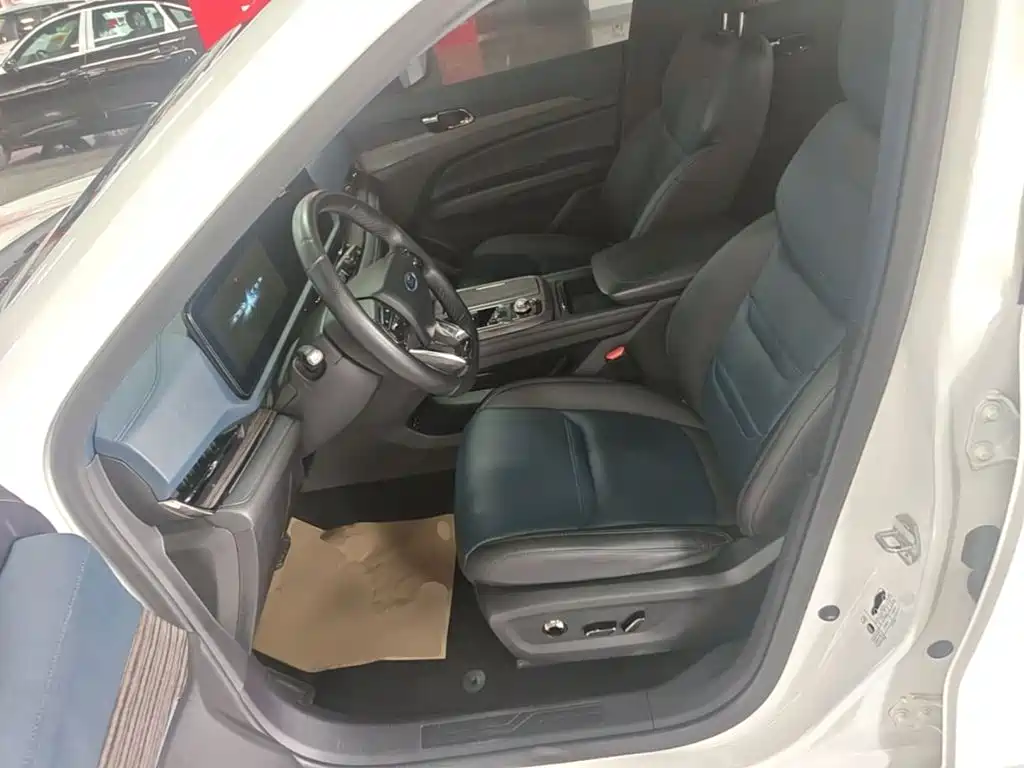 Ford Lingrui 2023 2022 Facelift EcoBoost 170 Premium PLUS