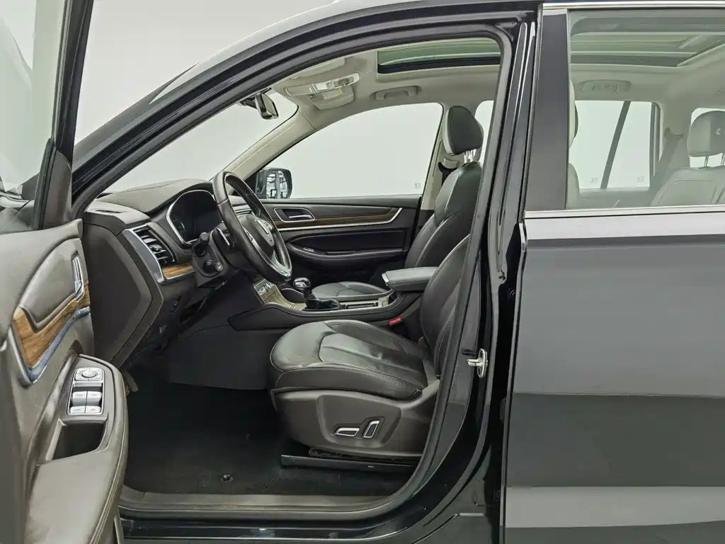 Roewe RX8 2021 2019 30T Intelligent Internet 2WD Flagship Edition
