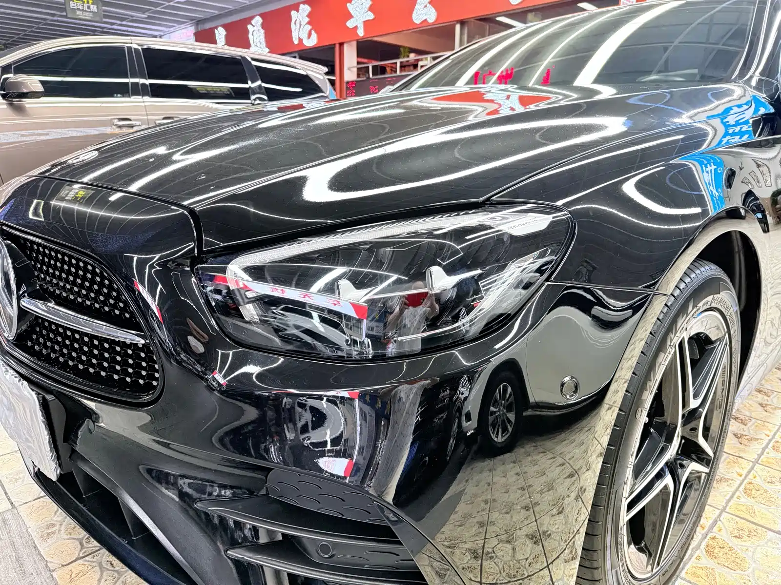 Фото 4 - Mercedes-Benz E-Class (Import)