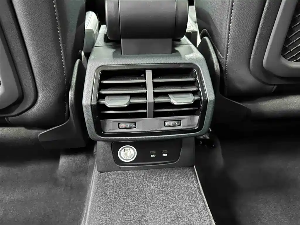 Audi Q3 2022 35 TFSI Fashion Dynamic фото 15