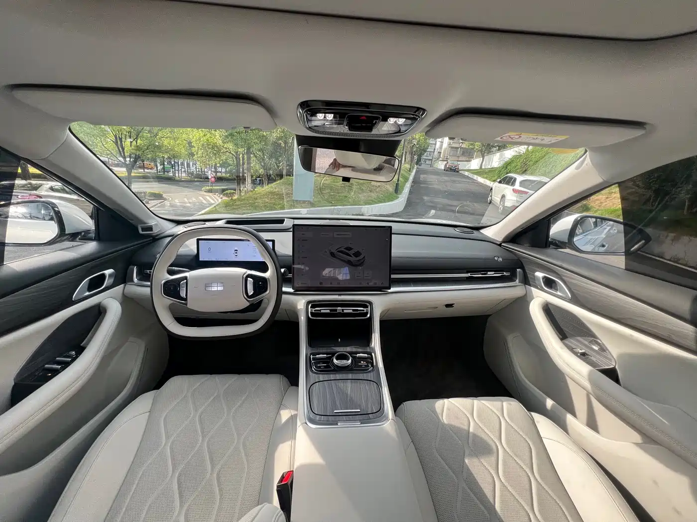 Geely Galaxy Galaxy A7 2025 2025 EM-i 150km Premium Edition