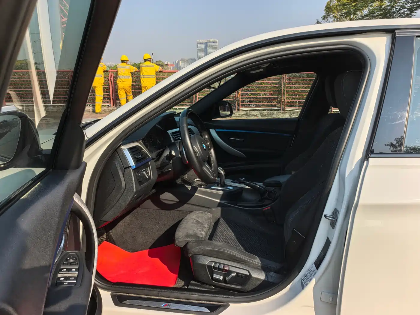 BMW 3 Series 2018 320i M Sport Package фото 5