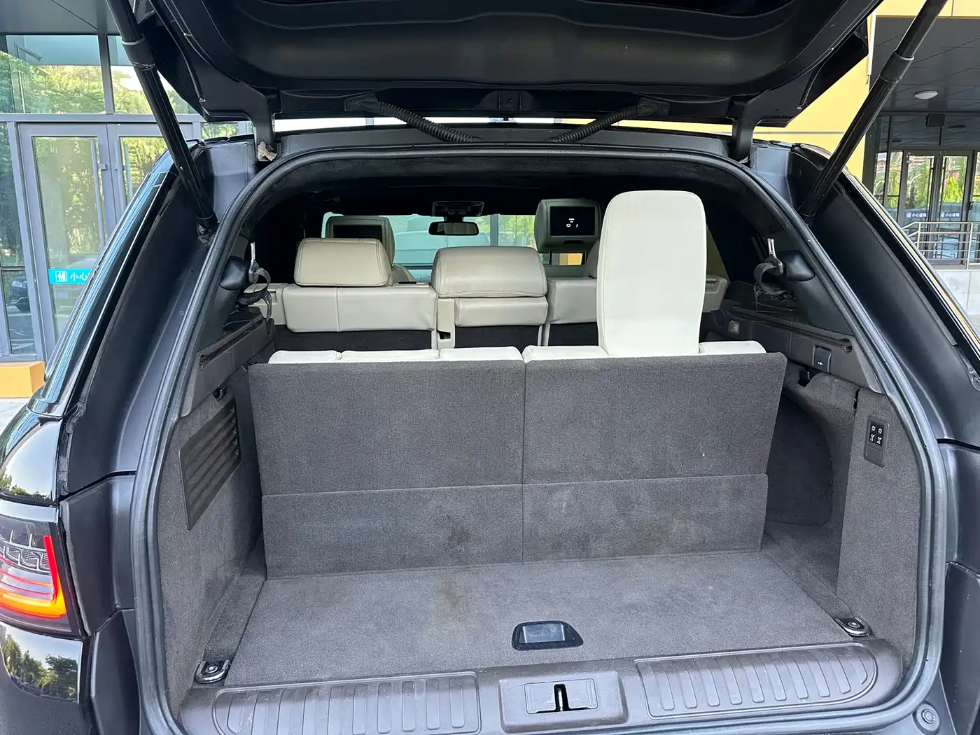 Land Rover Range Rover Sport 2014 3.0 SC V6 HSE DYNAMIC фото 6