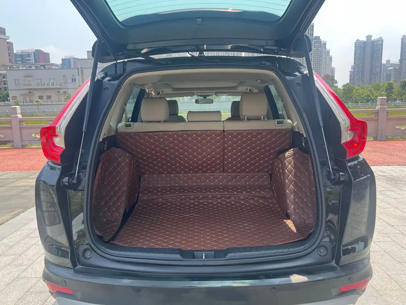 Photo 11 - Honda CR-V