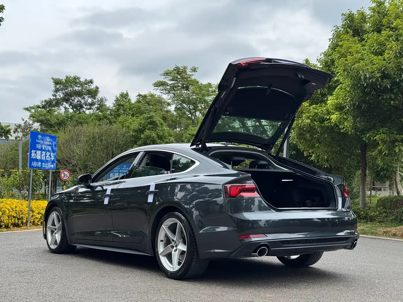 Audi A5 (Import) 2017 Sportback 40 TFSI Fashion фото 39