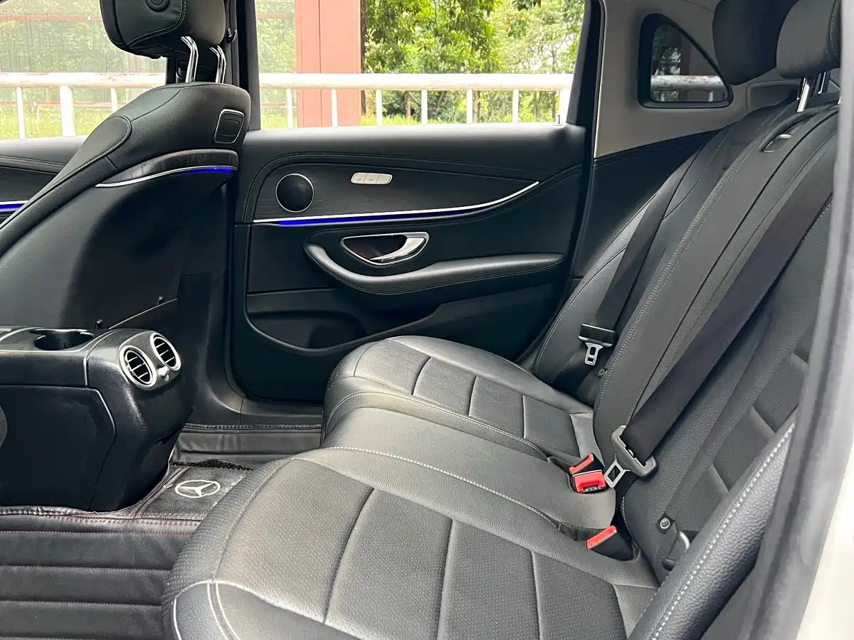 Mercedes-Benz E-Class 2020 Facelift E 300 L Sport Fashion фото 9