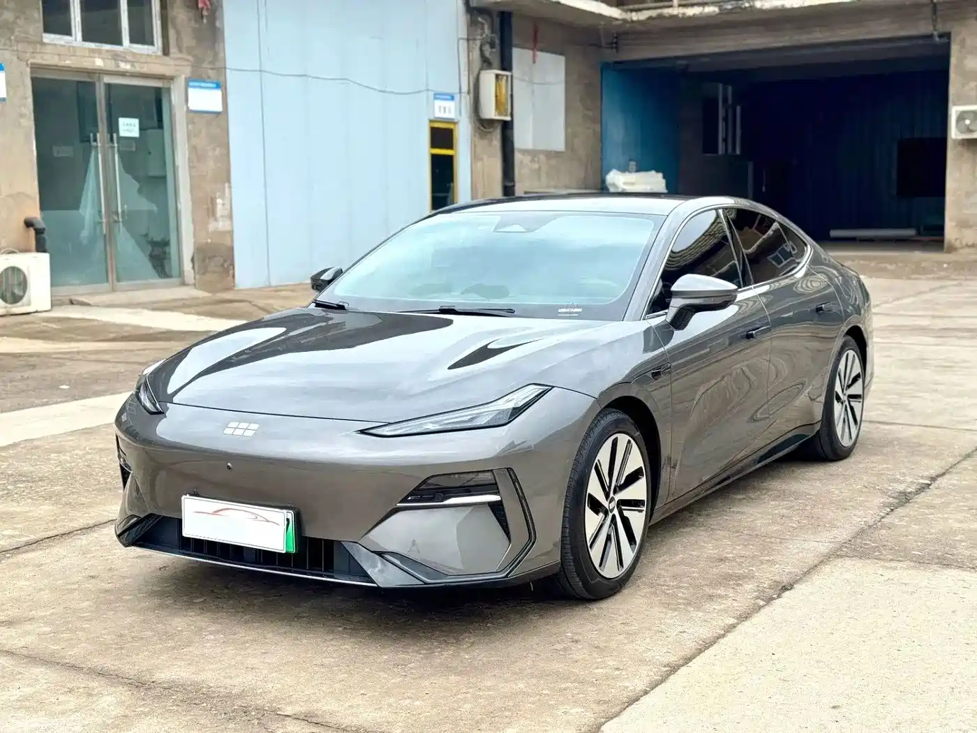 Geely Galaxy Galaxy E8 2024 2024 665km RWD Starship Voyager Edition