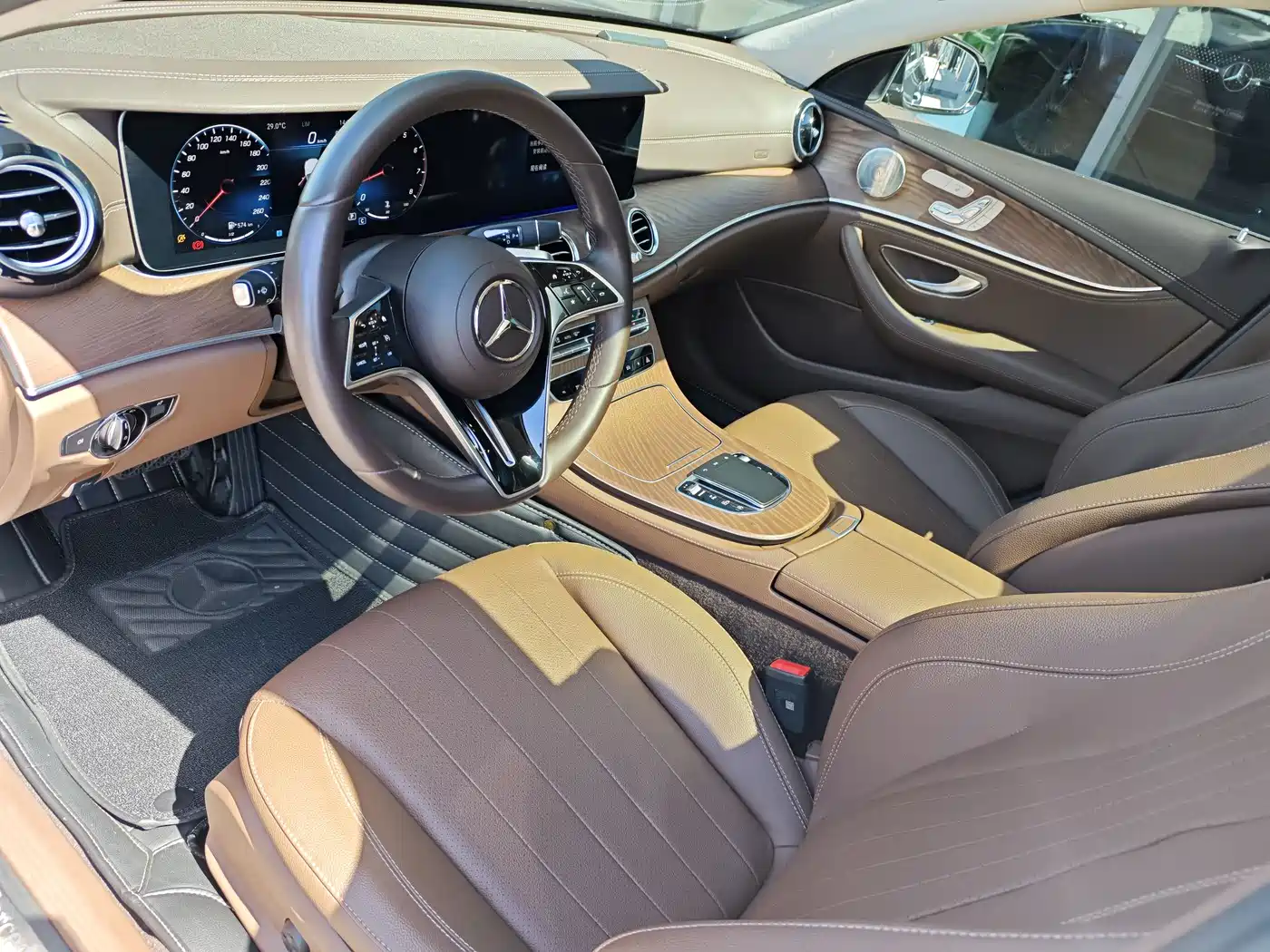 Mercedes-Benz E-Class 2023 E 300 L Luxury фото 6