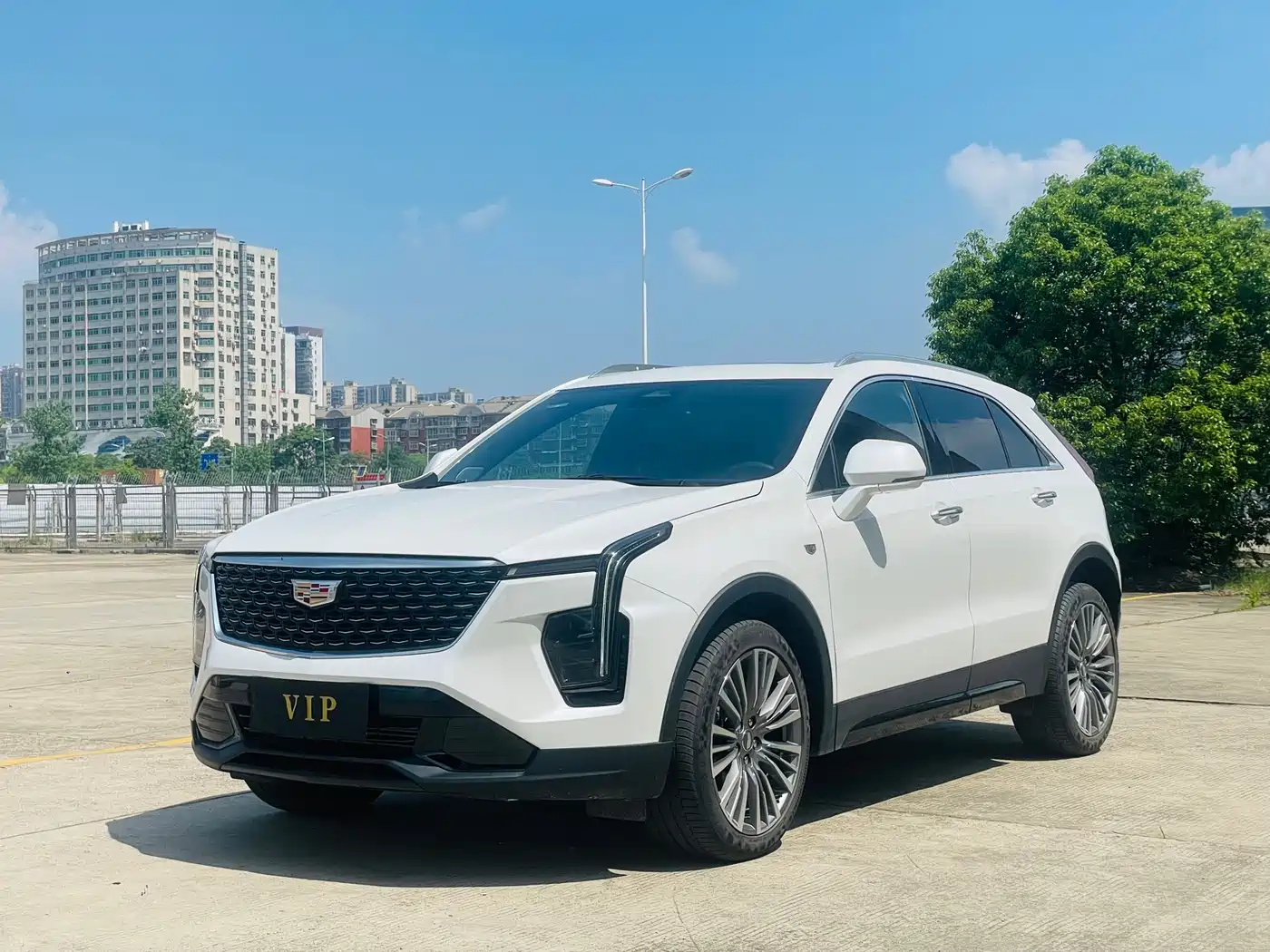 Cadillac XT4 2024 28T 2WD Premium