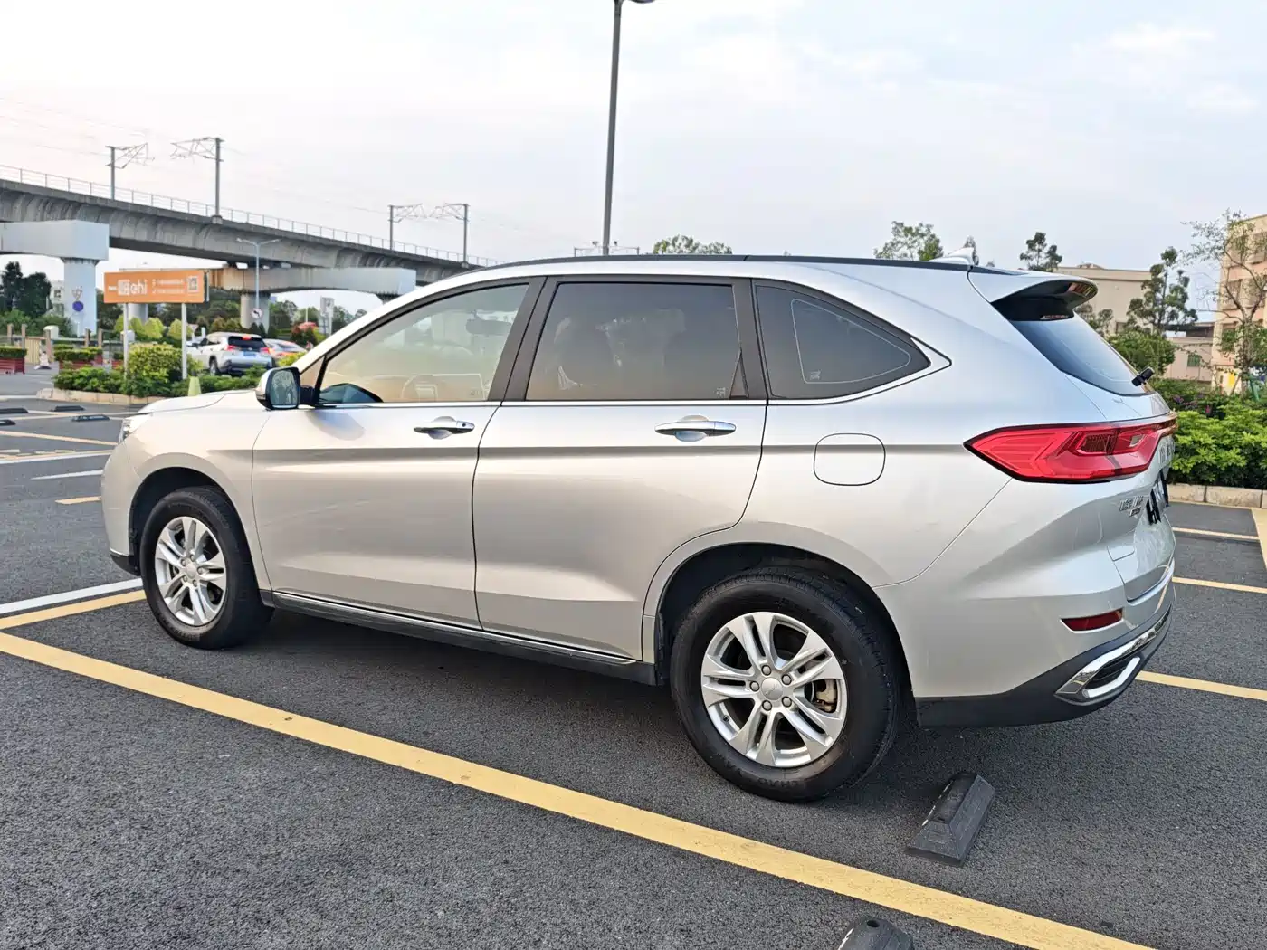 Haval M6 2021 PLUS 1.5T DCT Luxury Smart Connect фото 7