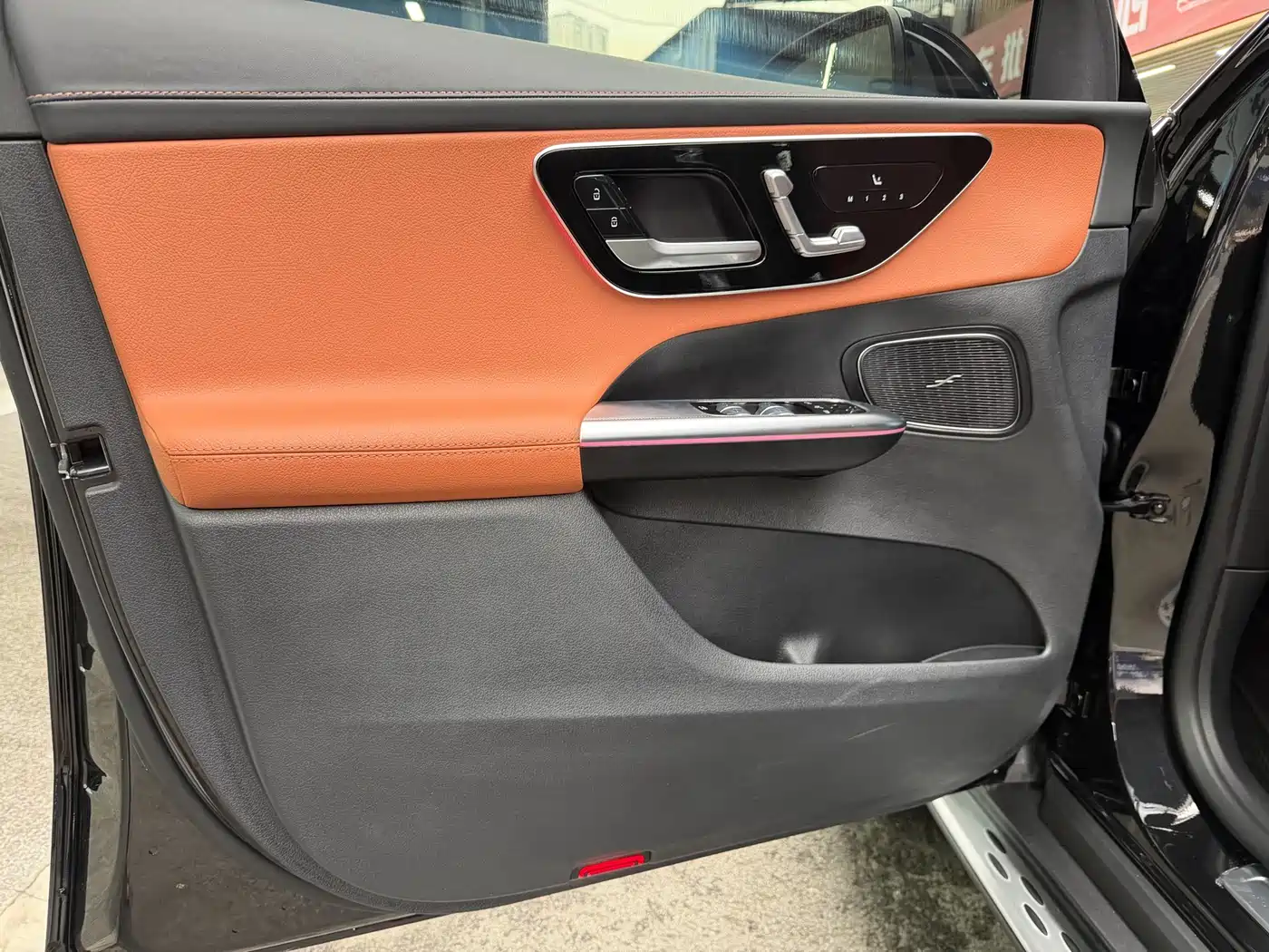 Mercedes-Benz GLC 2025 GLC 300 L 4MATIC Dynamic 5-seater фото 8