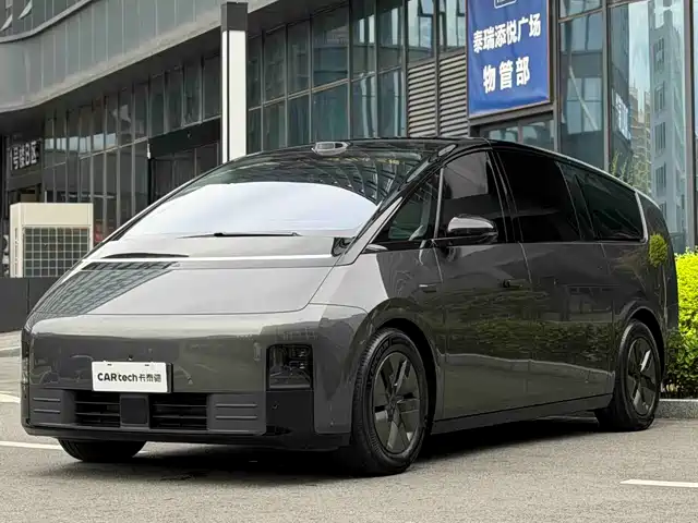  Li Auto Li Auto MEGA 2025 Model Home Family Special Edition