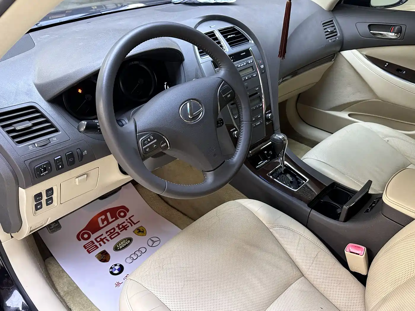 Lexus ES 2010 240 Luxury Edition фото 10