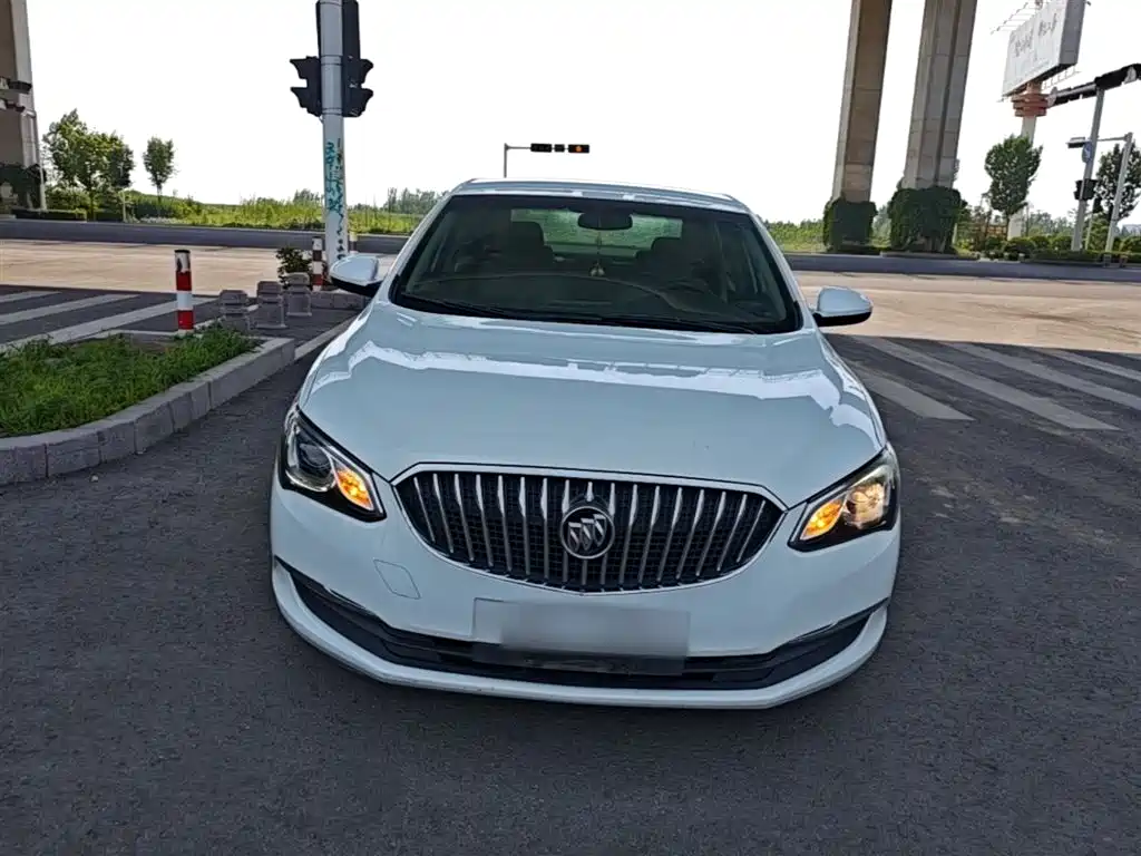 Buick Excelle 2017 15N Automatic Progressive фото 3