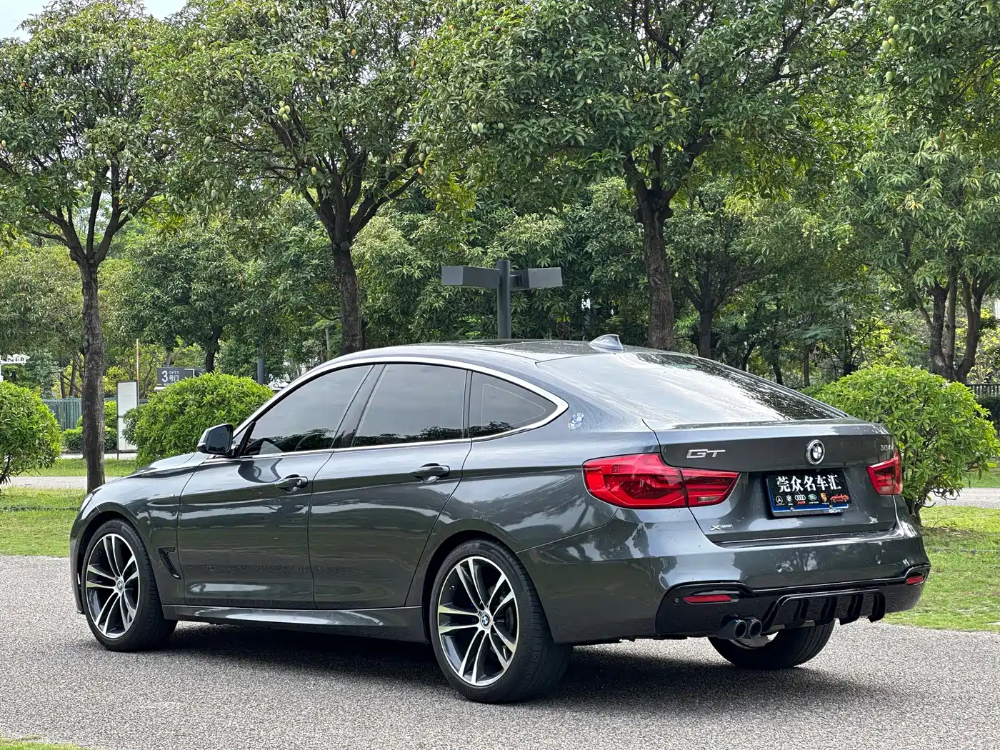 BMW 3 Series GT 2019 330i xDrive M Sport фото 6