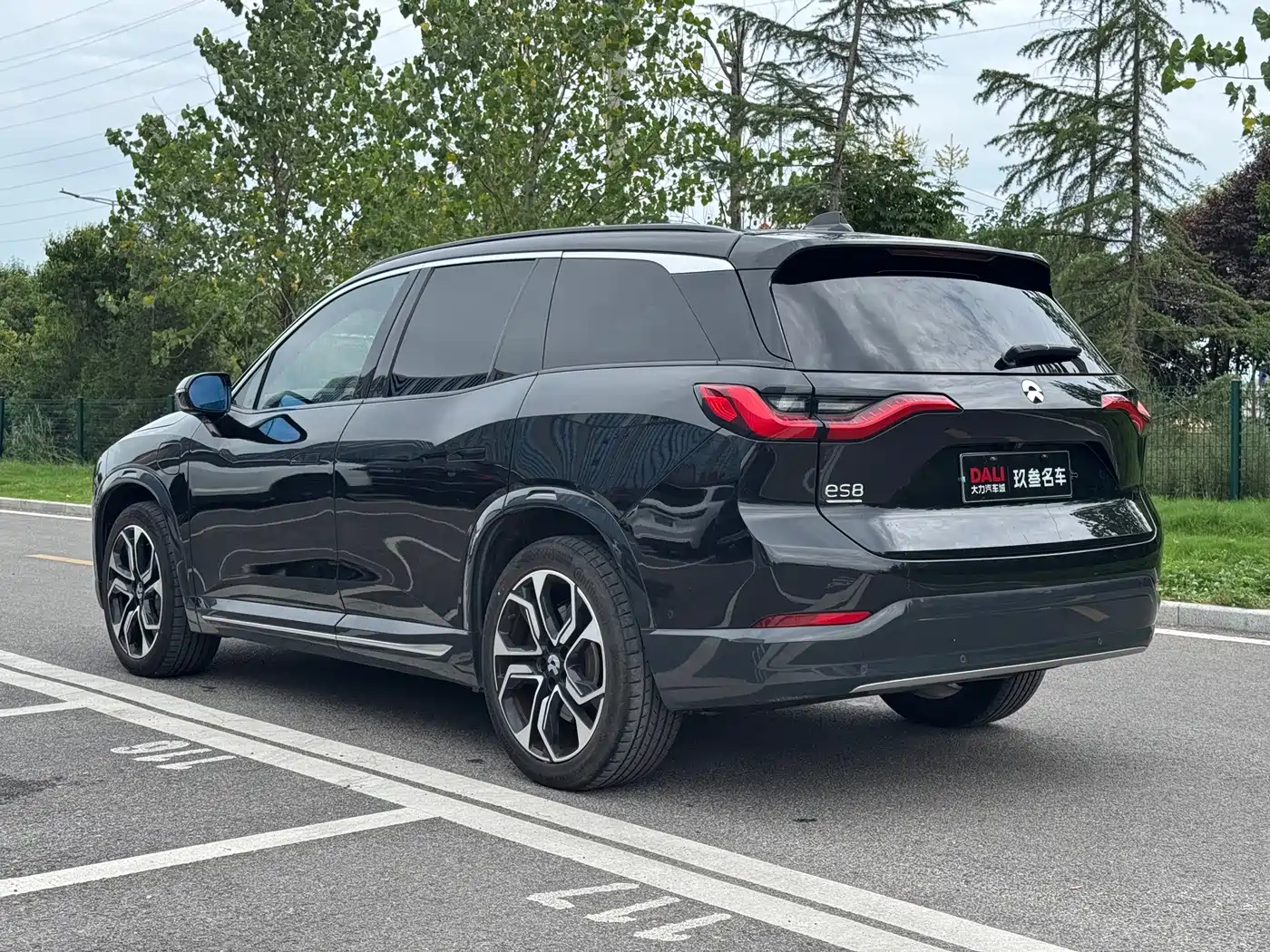 NIO ES8 2018 2018 Founder Edition