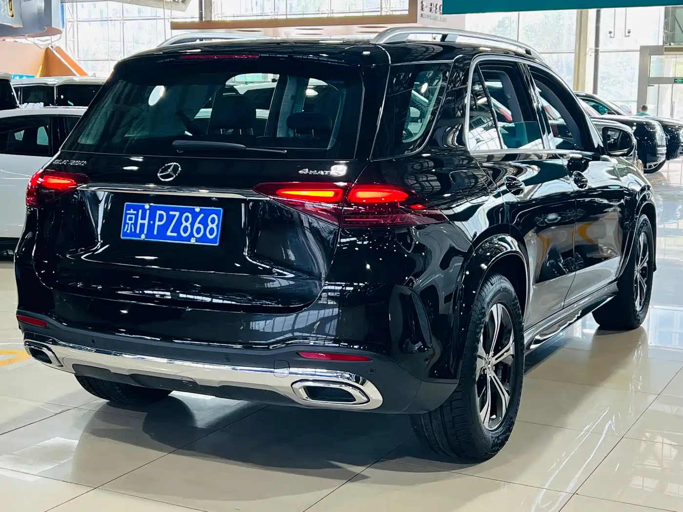 Mercedes-Benz GLE 2023 GLE 350 4MATIC Dynamic фото 13