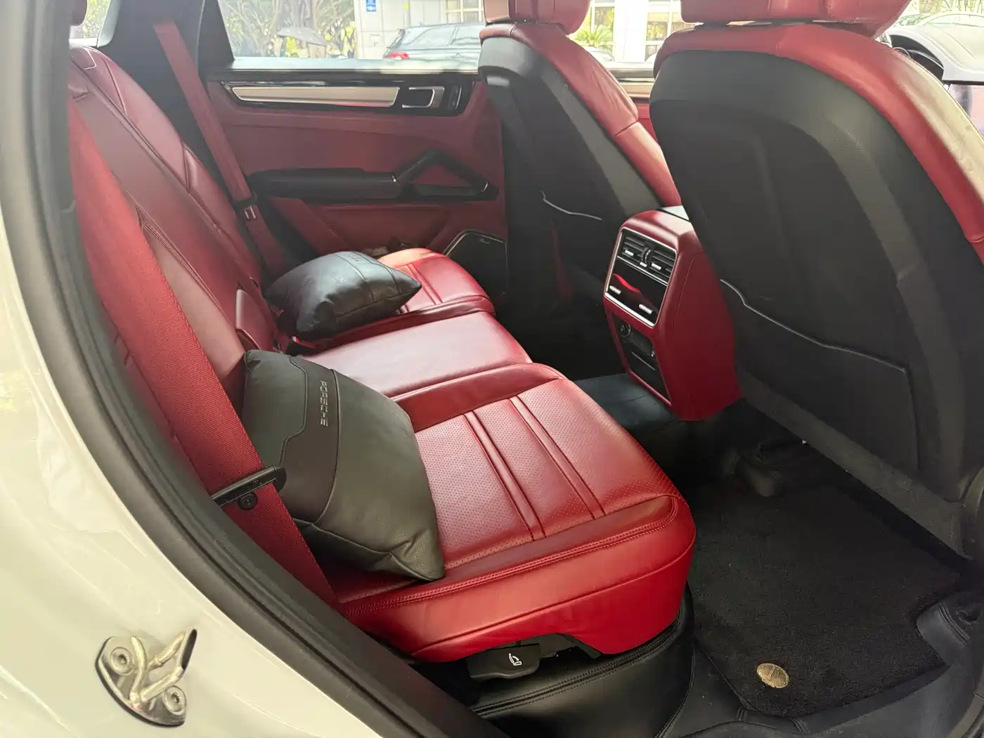 Porsche Cayenne 2023 Cayenne 3.0T Platinum Edition фото 9
