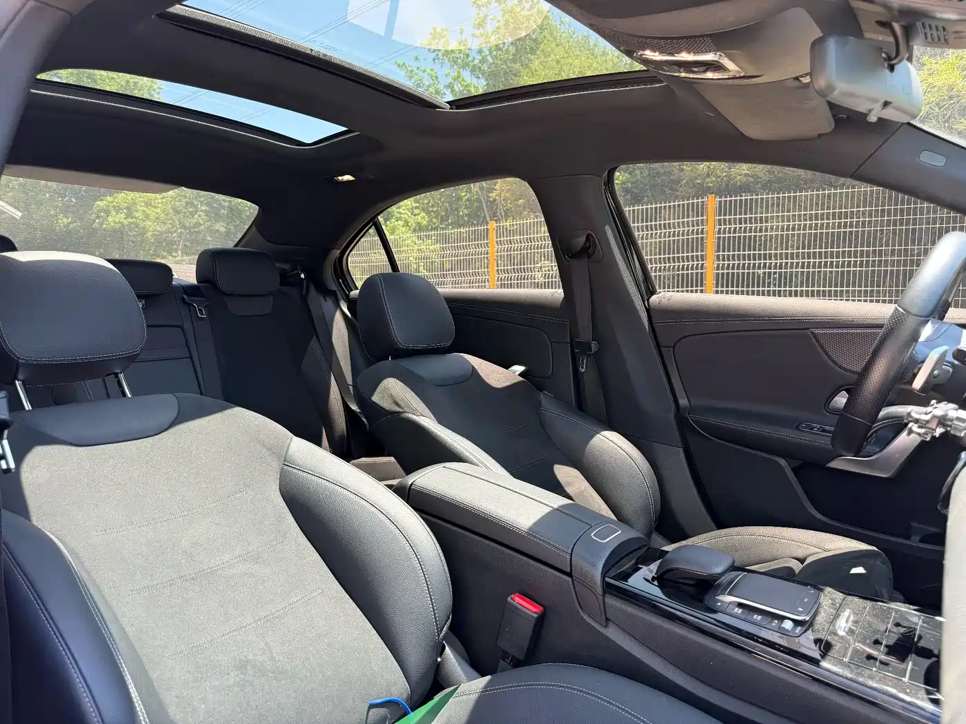 Mercedes-Benz A-Class 2023 A 200 L Fashion фото 16