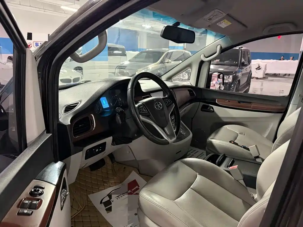 JAC Motors Refine M5 2016 2014 2.0T Gasoline Automatic Official Version