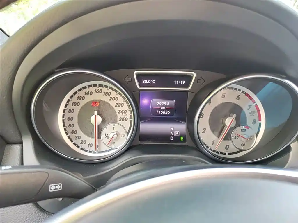 Mercedes-Benz CLA (Import) 2015 CLA 220 4MATIC фото 12