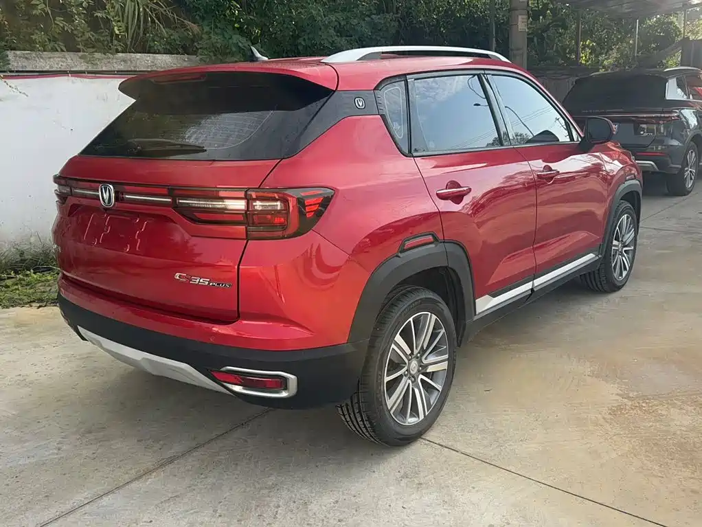 Фото 6 - Changan CS35 PLUS