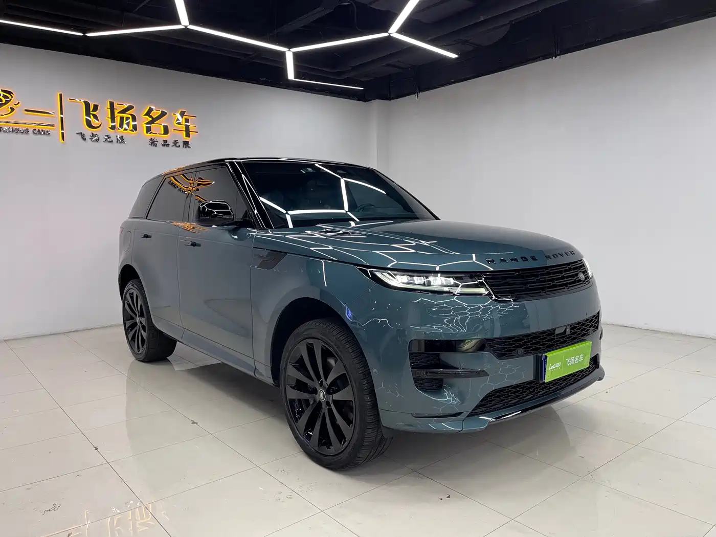 Фото 2 - Land Rover Range Rover Sport