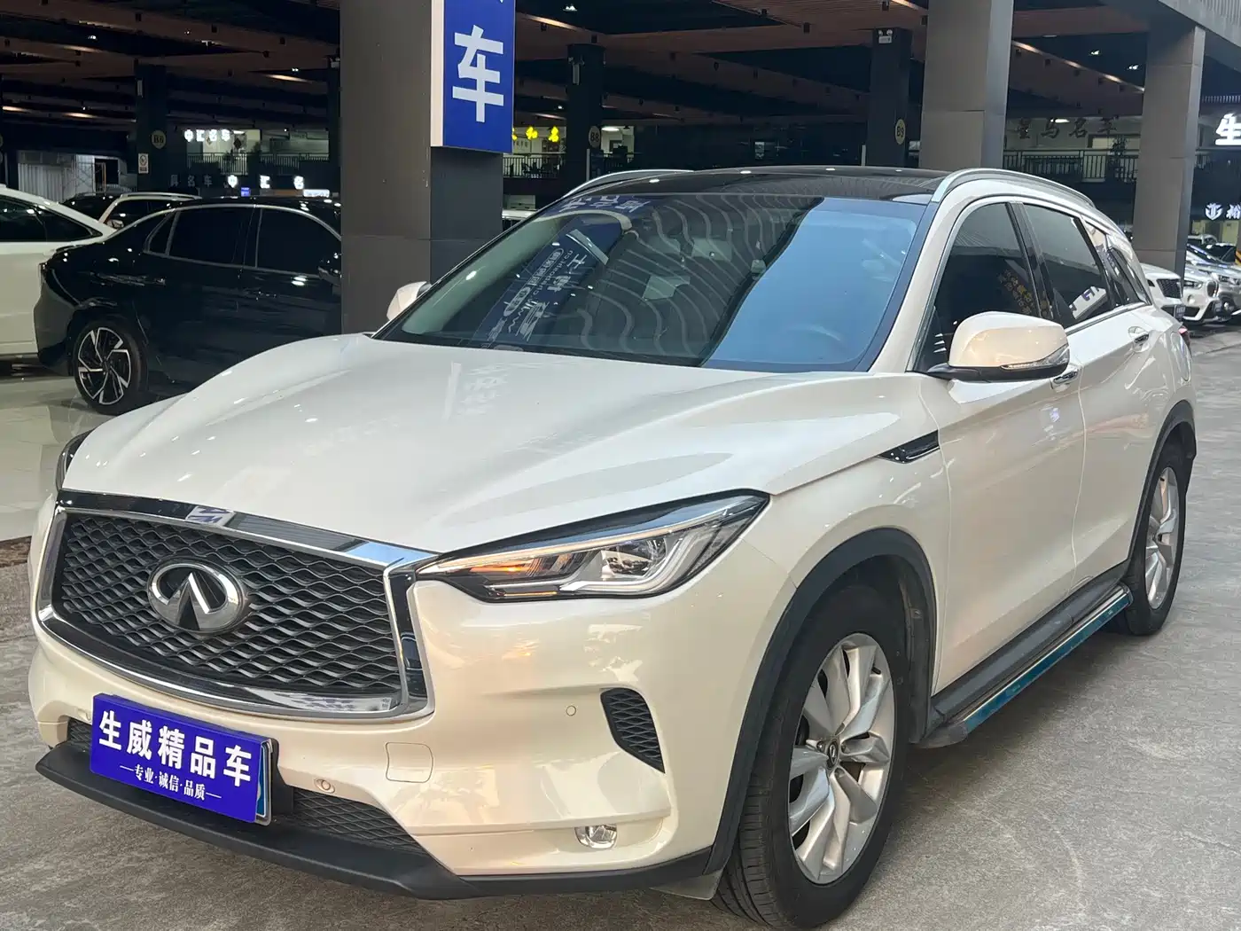 Infiniti QX50 2019 2018 2.0T 2WD Fashion Edition
