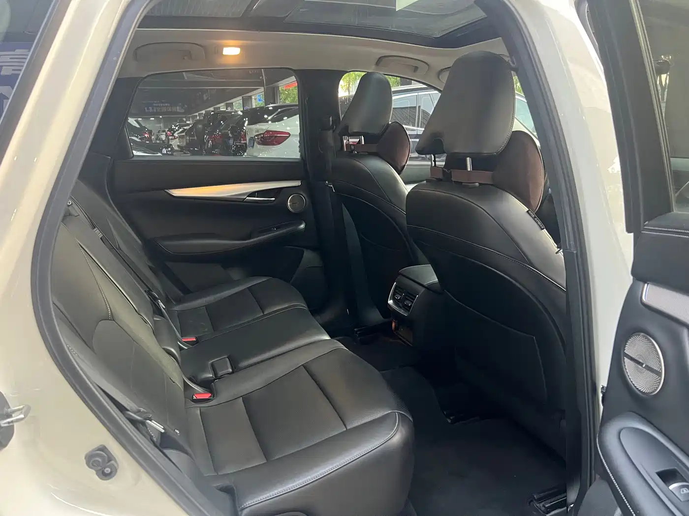 Infiniti QX50 2019 2018 2.0T 2WD Fashion Edition