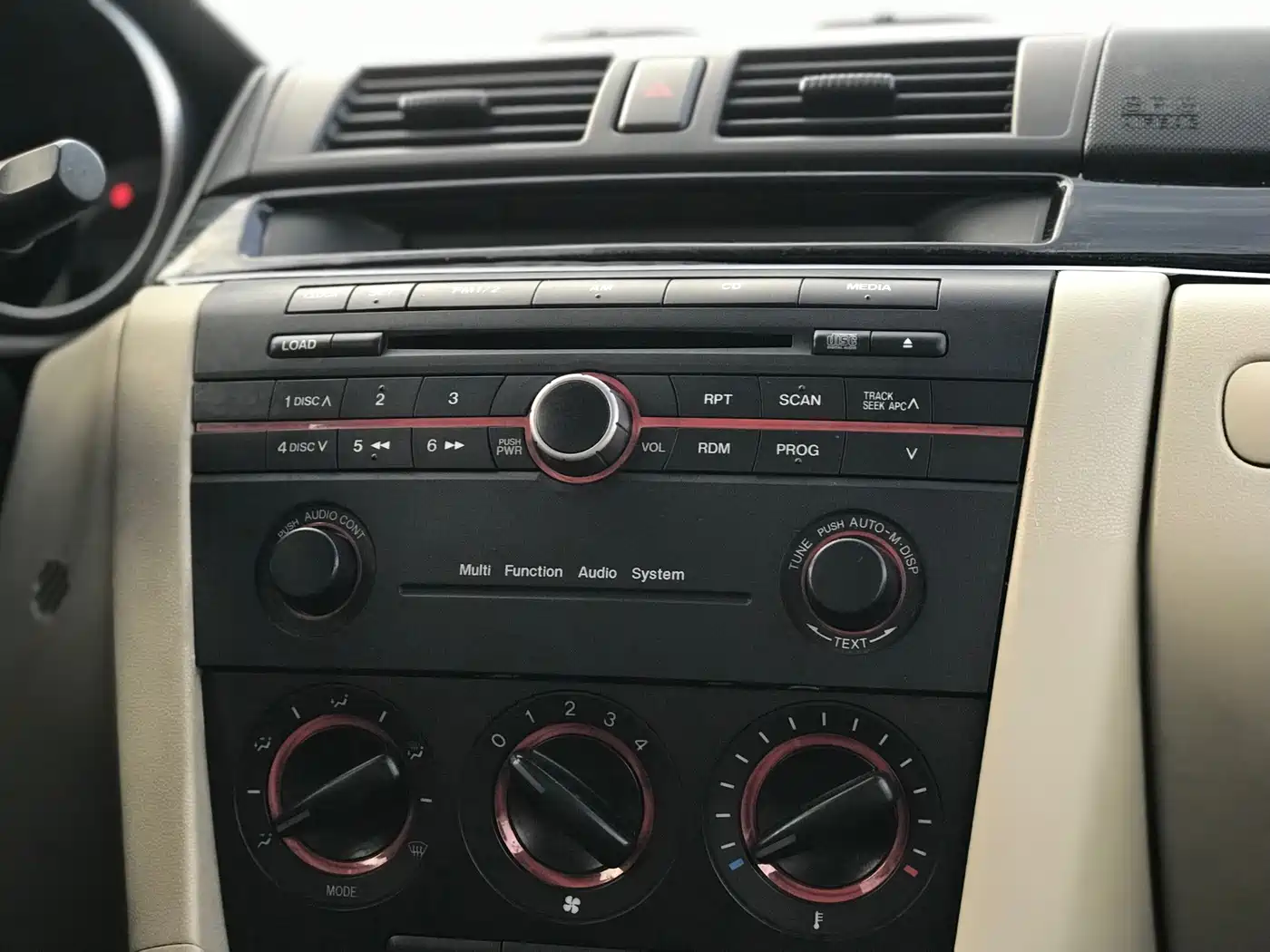 Mazda 3 2012 2012 1.6L Manual Classic Standard