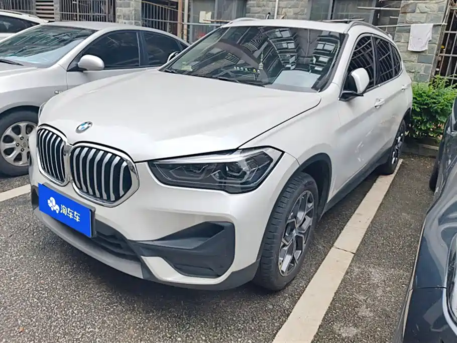 BMW X1 2022 sDrive25Li Leading