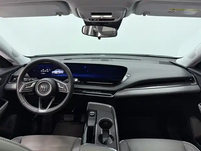 Buick E5 2025 2025 Model 620KM Premium Edition
