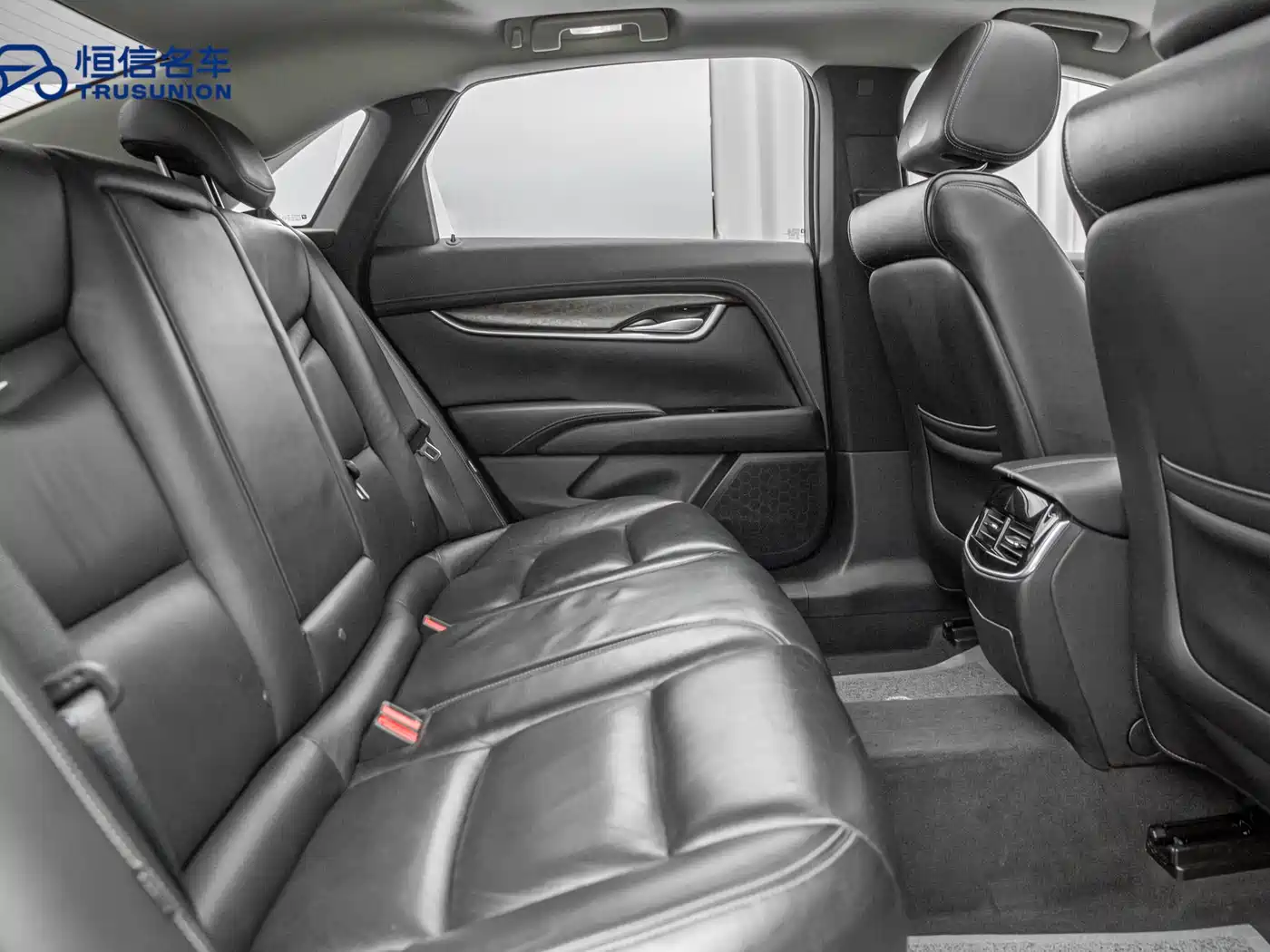 Cadillac XTS 2018 28T Elite фото 15