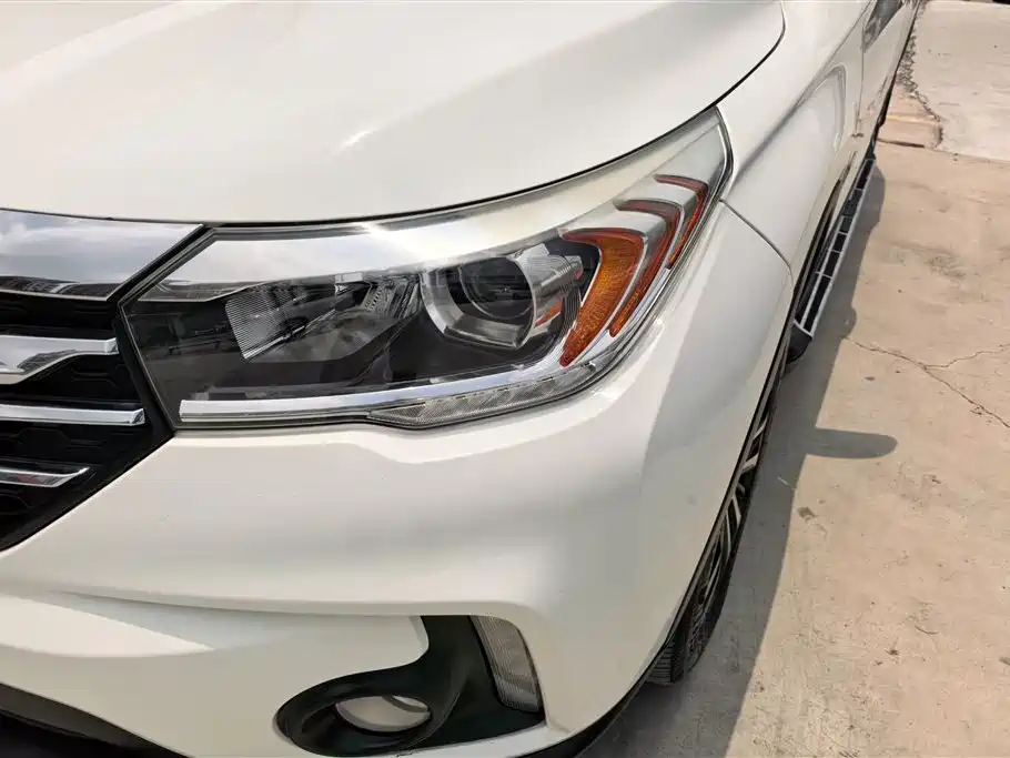 GAC Trumpchi Trumpchi GS4 2015 200T G-DCT Luxury Edition фото 5