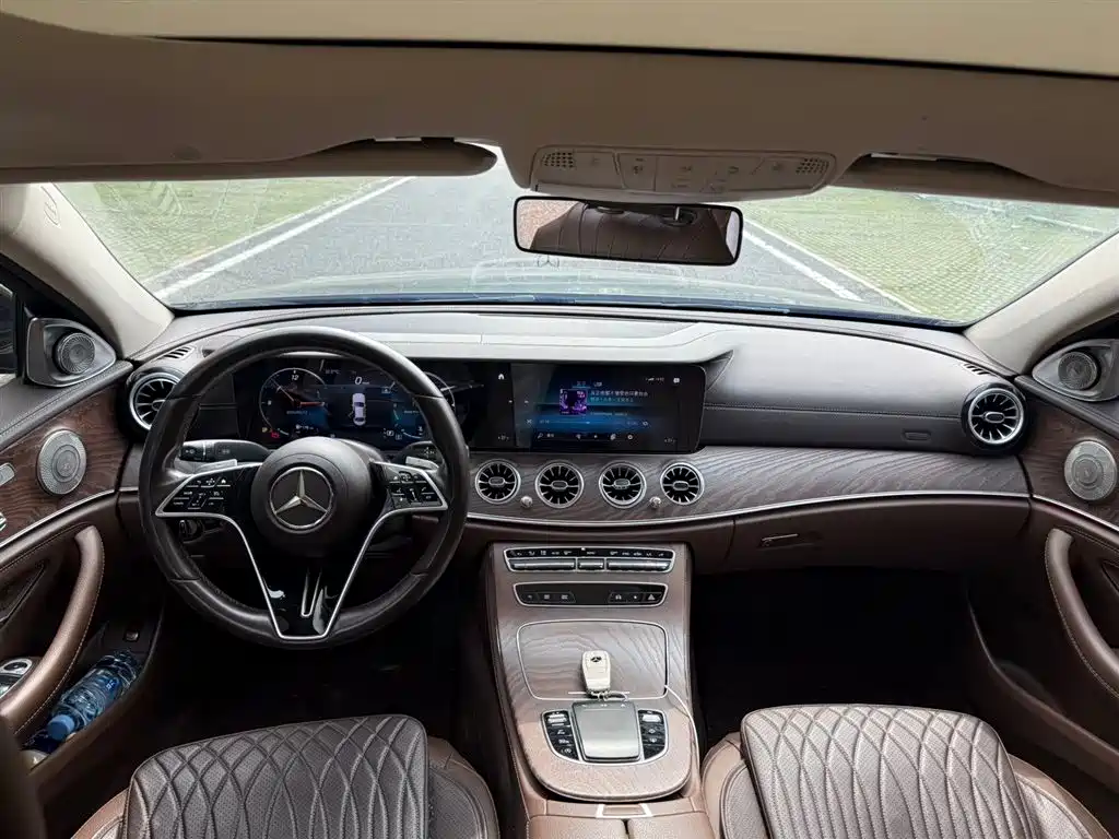 Mercedes-Benz E-Class 2021 E 300 L Luxury фото 6