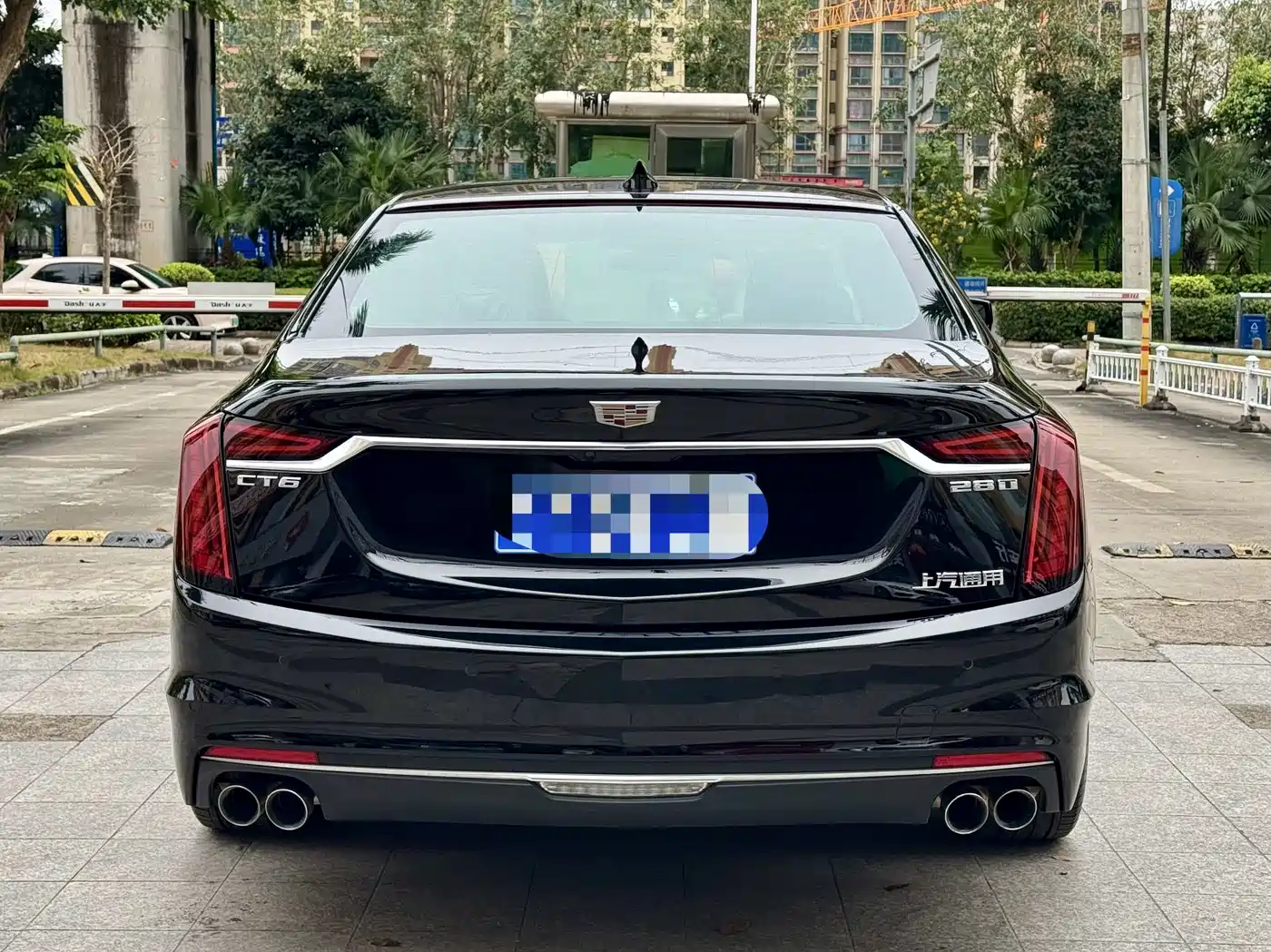 CADILLAC CT6