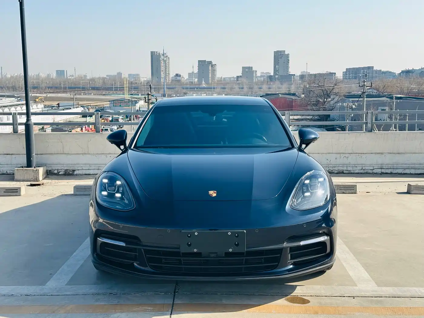 Porsche Panamera 2017 Panamera 3.0T фото 2