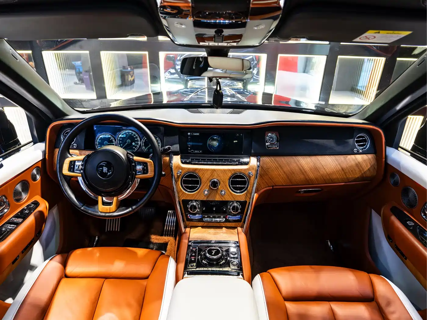 Rolls-Royce Cullinan 2020 2018 4-Seater Version