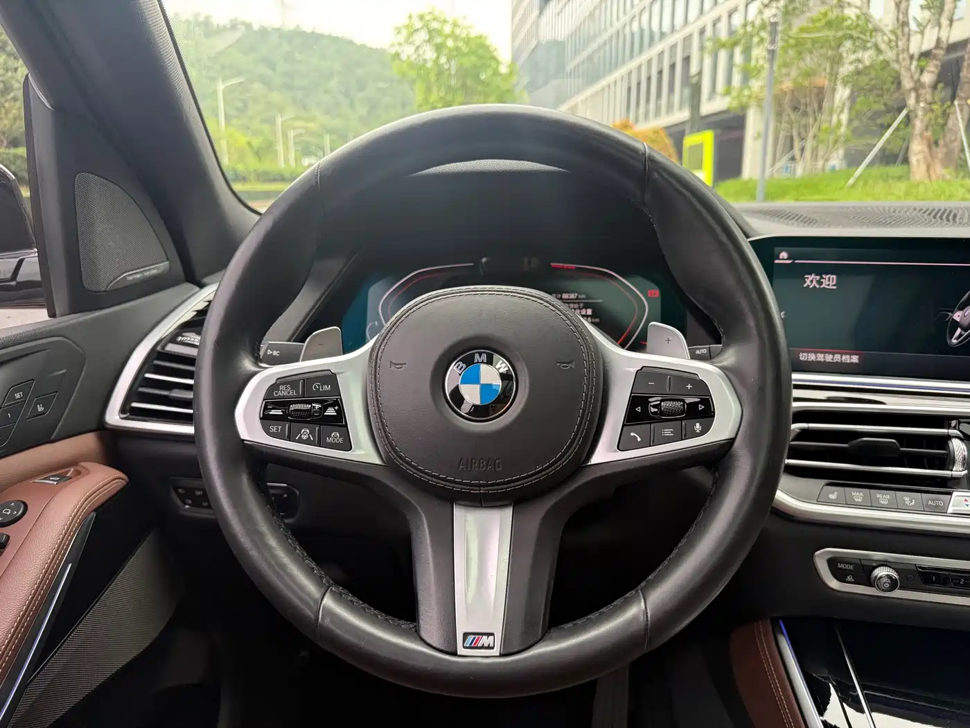 BMW X5 (Import) 2019 xDrive40i Exclusive M Sport Package фото 11