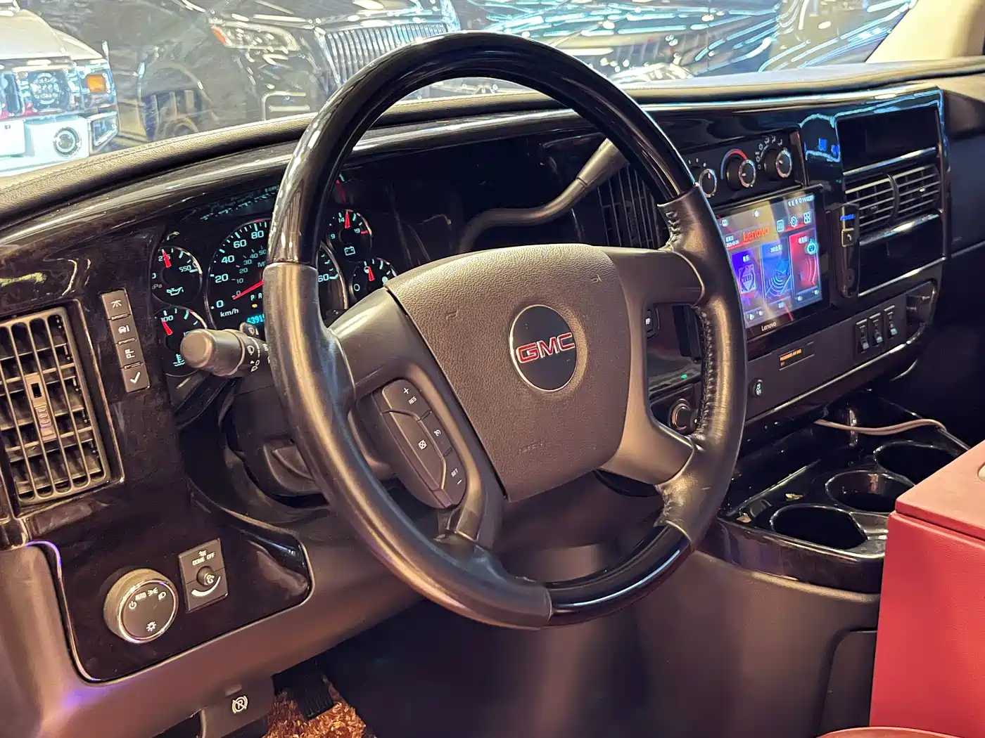 GMC Savana 2013 2013 5.3L 1500 Sport