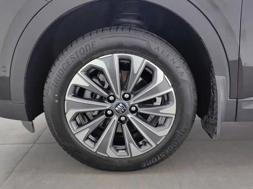 Buick Envision Plus 2025 2025 Enclave Plus 28T 2WD Platinum Edition