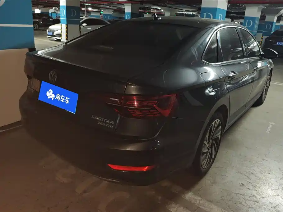 Volkswagen Sagitar 2021 280TSI DSG Surpassing Edition фото 3