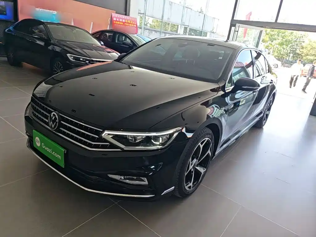 Volkswagen Magotan 2024 2 Million Units Public Sharing Edition 330TSI DSG Luxury