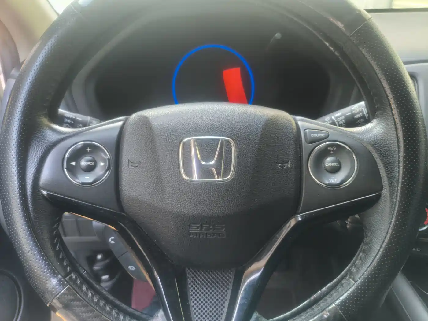 Фото 10 - Honda Vezel