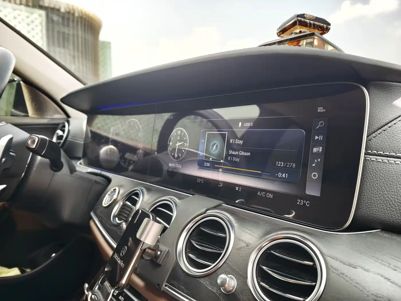 Mercedes-Benz E-Class 2017 E 300 L Sport Fashion фото 21