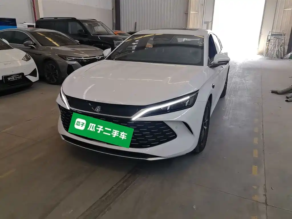 BYD Qin L 2025 DM-i Smart Drive Edition 120KM Surpassing фото 2
