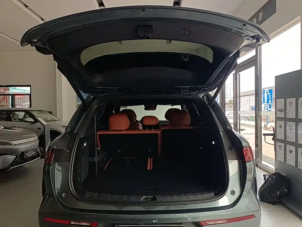 BYD Tang L 2025 DM 175KM Drone Player Edition фото 19