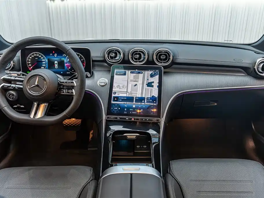 Mercedes-Benz C-Class 2024 C 260 L Night Edition Sport фото 11
